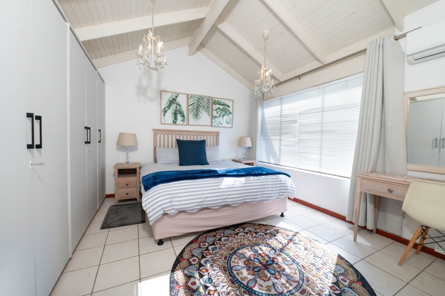 4 Bedroom Property for Sale in Plettenberg Bay Central Western Cape